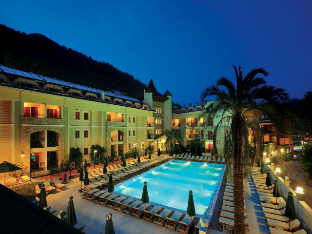 JULIAN FOREST SUITES